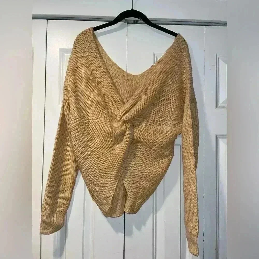 Warm & Cozy Beige V-Neck‎ Chunky Knit Oversized Sweater Twist Knot, Crop